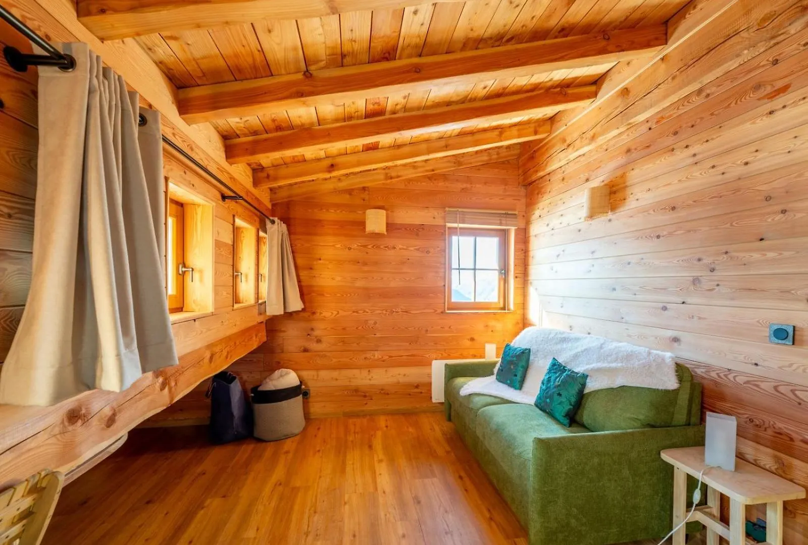 La Boutame : Chalet Au Pied Des Pistes A Villard Reculas