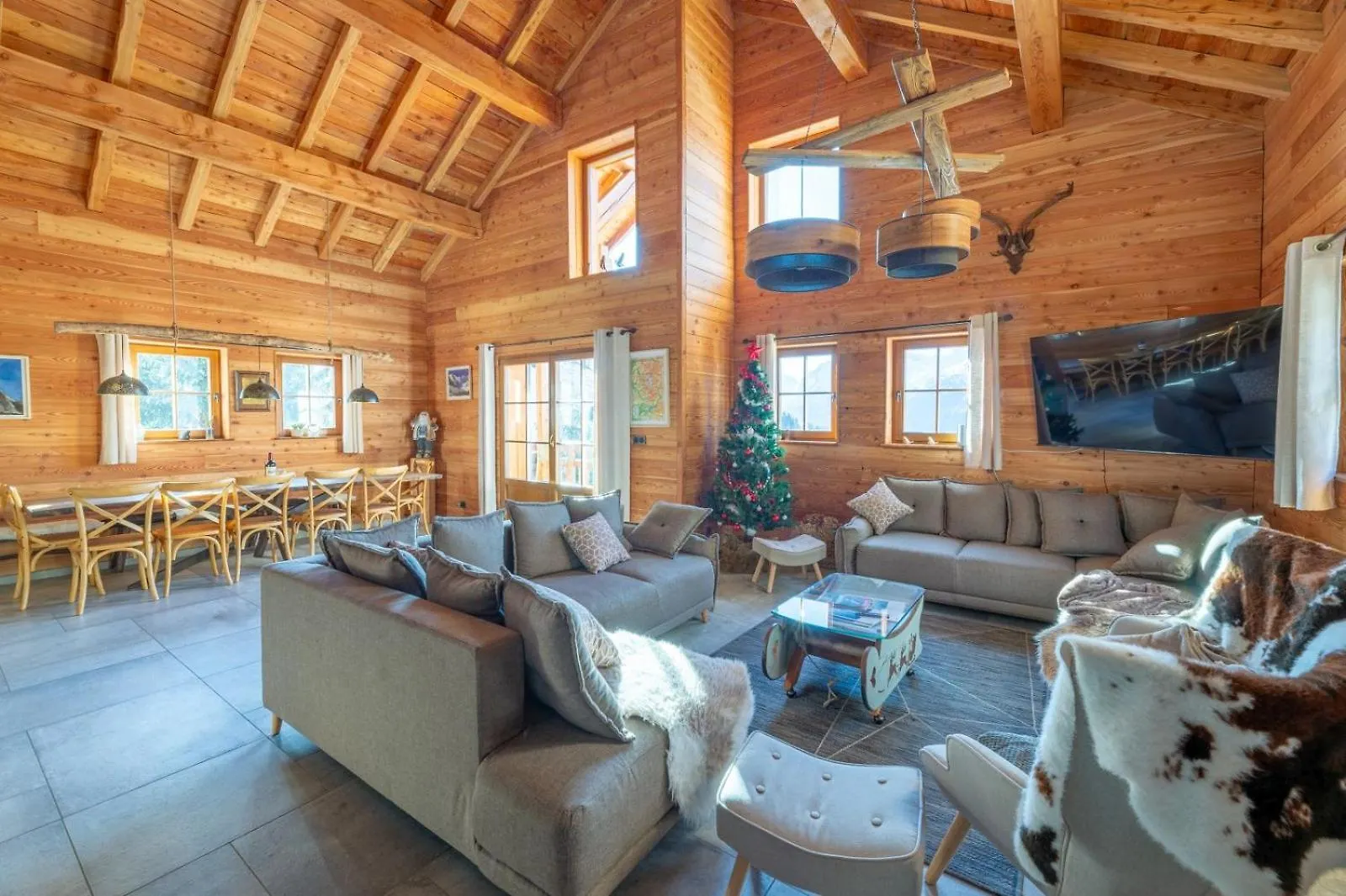 La Boutame : Chalet Au Pied Des Pistes A Villard Reculas 0*, Villard-Reculas